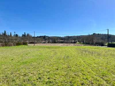 Terrain à vendre à Saint-Front-la-Rivière, Dordogne, Aquitaine, avec Leggett Immobilier