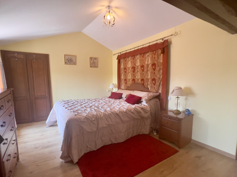 French property for sale in Plaine-et-Vallées, Deux-Sèvres - €165,000 - photo 5