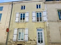 Maison à vendre à Chef-Boutonne, Deux-Sèvres - 162 000 € - photo 9
