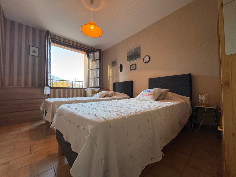 French property for sale in Vinça, Pyrénées-Orientales - €299,000 - photo 5