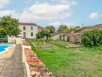 Maison à vendre à Loubillé, Deux-Sèvres - 199 800 € - photo 5