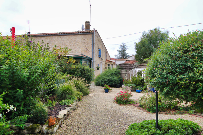 French property for sale in Saint-Martial, Charente-Maritime - photo 2