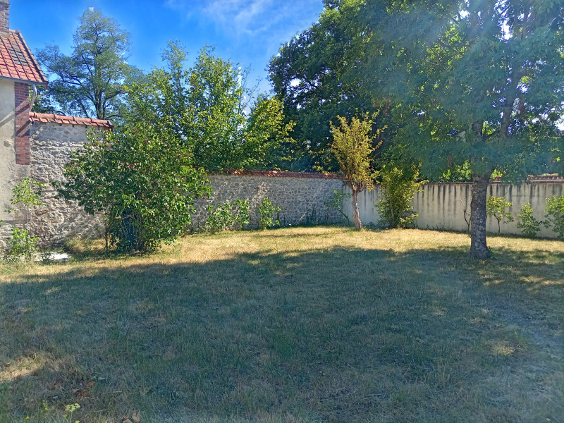 French property for sale in Villeneuve-en-Perseigne, Sarthe - €204,000 - photo 8