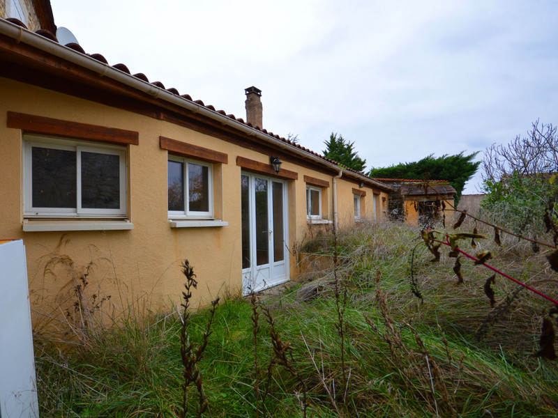 French property for sale in Thenon, Dordogne - &#8364;119,900 - photo 2