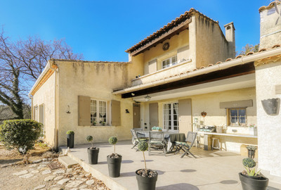 Maison à vendre à Saignon, Vaucluse, PACA, avec Leggett Immobilier