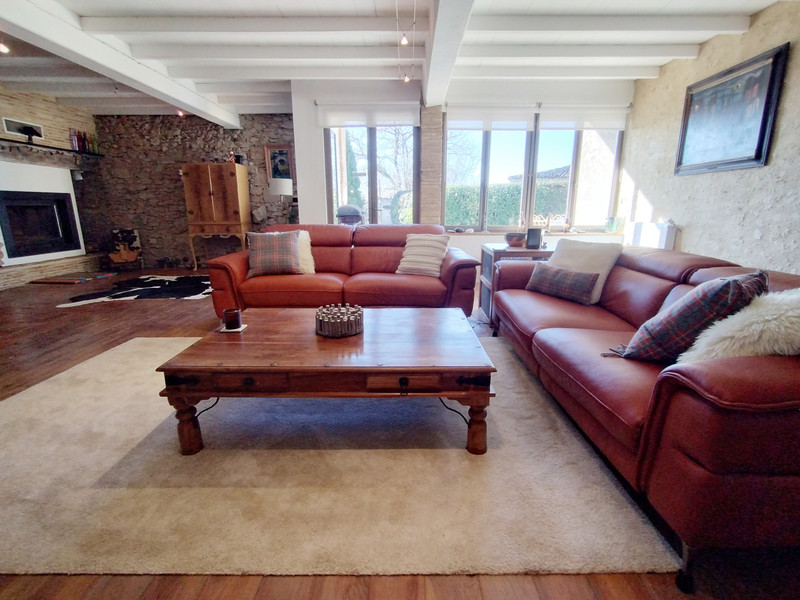 French property for sale in Lavaur, Tarn - €695,000 - photo 2