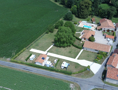 Maison à vendre à Saint-Martial-Viveyrol, Dordogne, Aquitaine, avec Leggett Immobilier