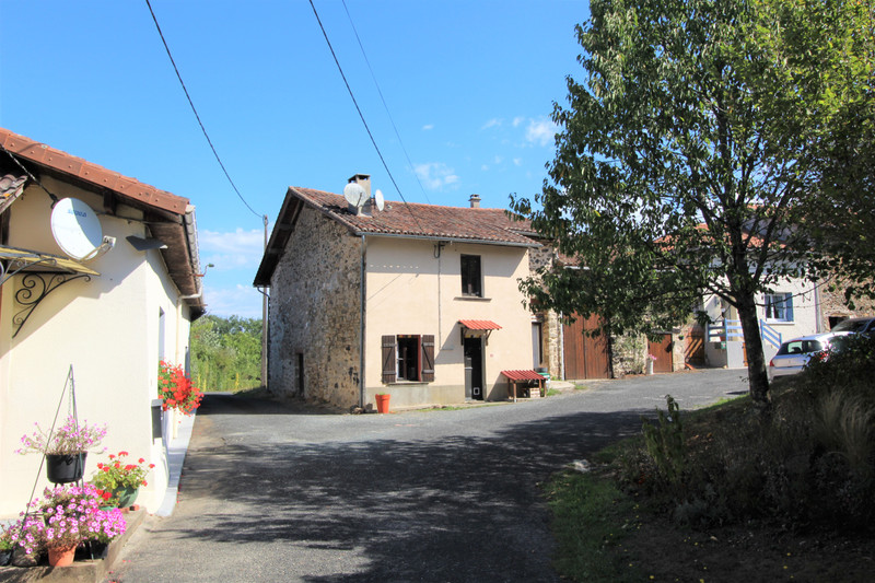 French property for sale in Vayres, Haute-Vienne - &#8364;77,000 - photo 10