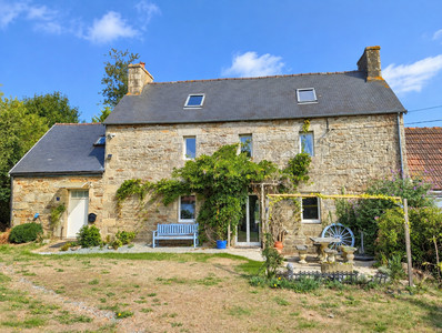 house for sale in Côtes-d'Armor