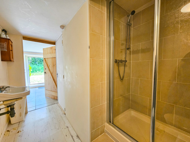 French property for sale in Trévé, Côtes-d'Armor - €95,000 - photo 9