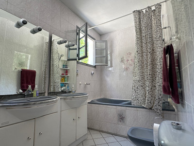 French property for sale in Nontron, Dordogne - €265,000 - photo 12