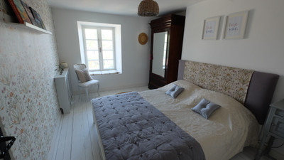 French property for sale in Saint-Pierre-de-Juillers, Charente-Maritime - €235,000 - photo 5