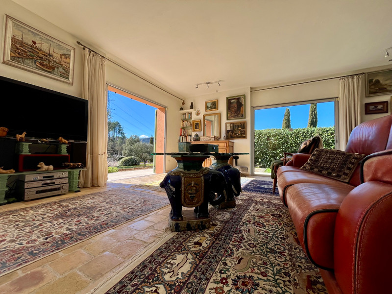 French property for sale in Bagnols-en-Forêt, Var - €1,620,000 - photo 6