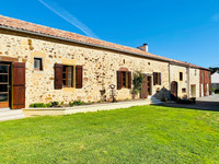 houses and homes for sale inCapdrotDordogne Aquitaine