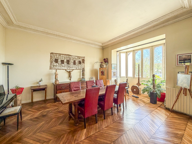 French property for sale in Joinville-le-Pont, Val-de-Marne - €2,300,000 - photo 4