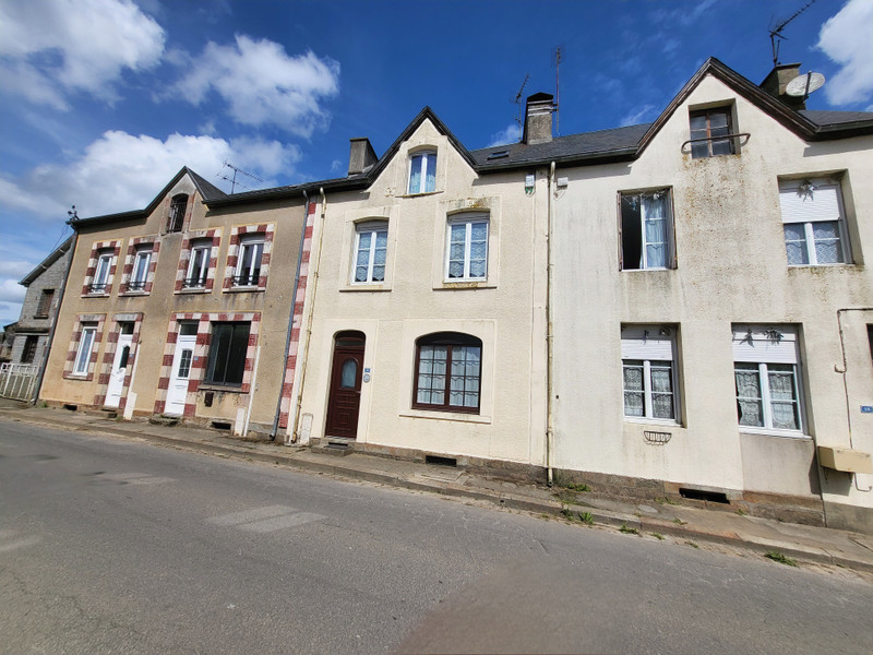 Maison à vendre à Saint-Fraimbault, Orne - 95.000 € - photo 1