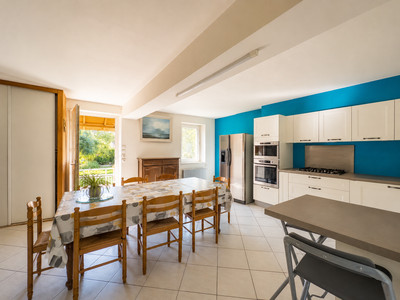 French property for sale in Lignac, Indre - €478,800 - photo 1