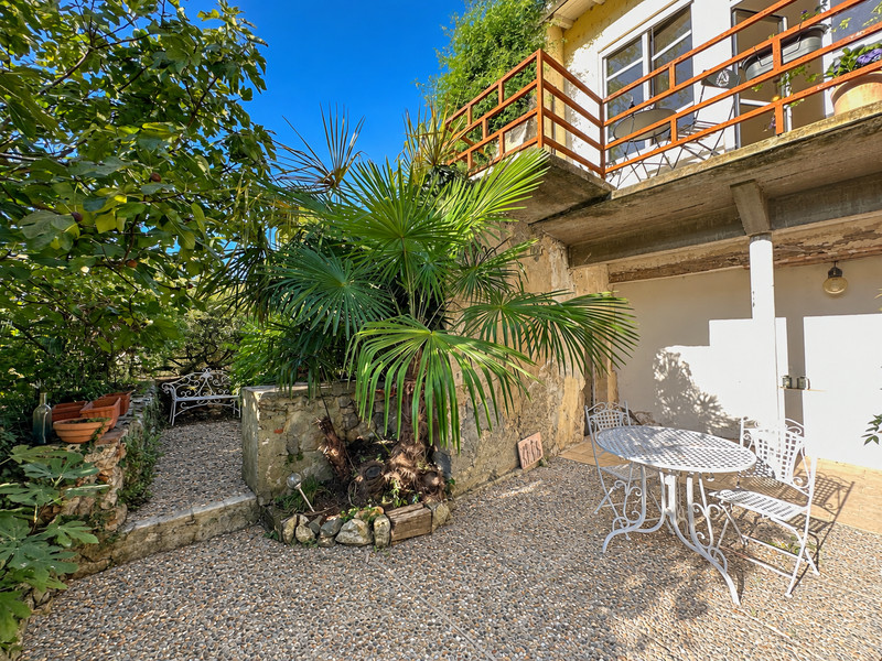 French property for sale in Nérac, Lot-et-Garonne - €389,000 - photo 2