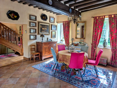 French property for sale in Cour-Maugis sur Huisne, Orne - €580,000 - photo 2