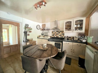 Propriété à vendre à La Celle-Dunoise, Creuse - 161 320 € - photo n°3