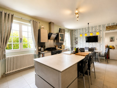 French property for sale in Aigre, Charente - €295,000 - photo 2