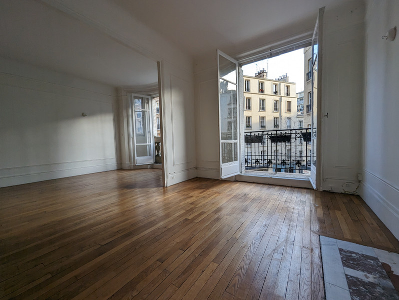 French property for sale in Paris 15e Arrondissement, Paris - €940,000 - photo 2
