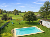 Propriété à vendre à Pleuville, Charente - 199 950 € - photo n°2