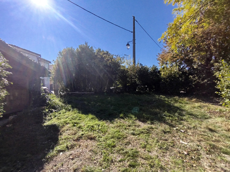 French property for sale in Saint-Martial-Viveyrol, Dordogne - €51,600 - photo 3
