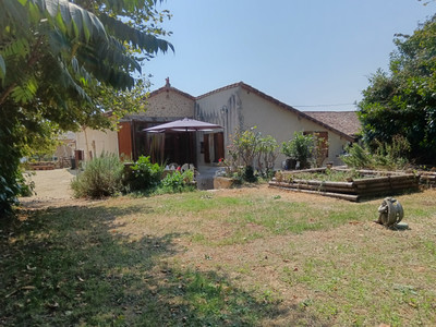 Maison à vendre à Saint-Romain, Vienne, Poitou-Charentes, avec Leggett Immobilier