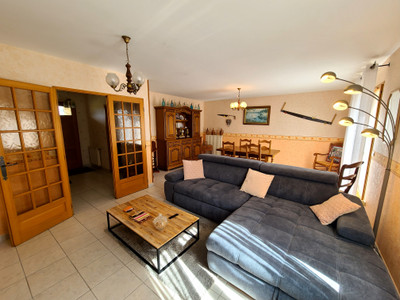 French property for sale in Civray, Vienne - €226,840 - photo 3
