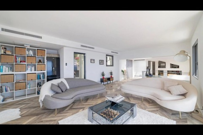 French property for sale in Nice, Alpes-Maritimes - €6,980,000 - photo 3