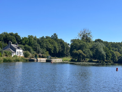 French property for sale in Guillac, Morbihan - €220,000 - photo 1