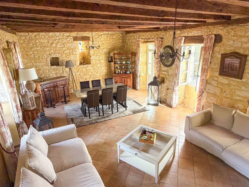 French property for sale in Salignac-Eyvigues, Dordogne - €328,600 - photo 3