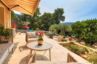 Propriété à vendre à Rustrel, Vaucluse - 453 000 € - photo n°1