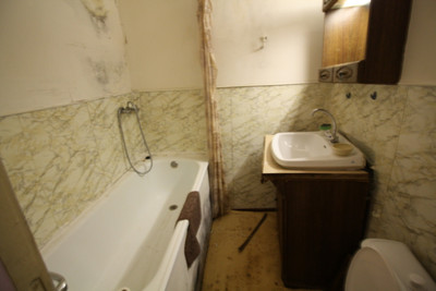French property for sale in Saint-Pons-de-Mauchiens, Hérault - €99,000 - photo 13