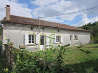 houses and homes for sale inSaint-RomainVienne Poitou_Charentes