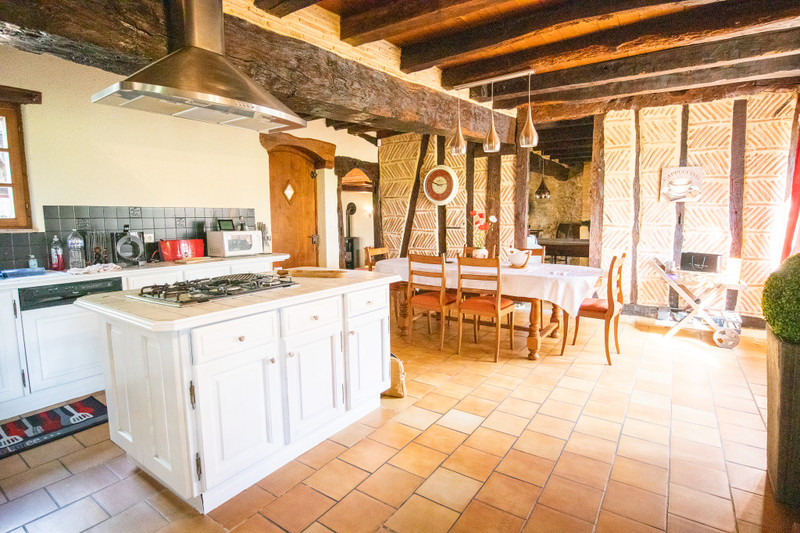 French property for sale in Cours-de-Pile, Dordogne - €731,500 - photo 6