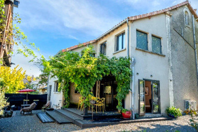 Maison à vendre à Ribérac, Dordogne, Aquitaine, avec Leggett Immobilier