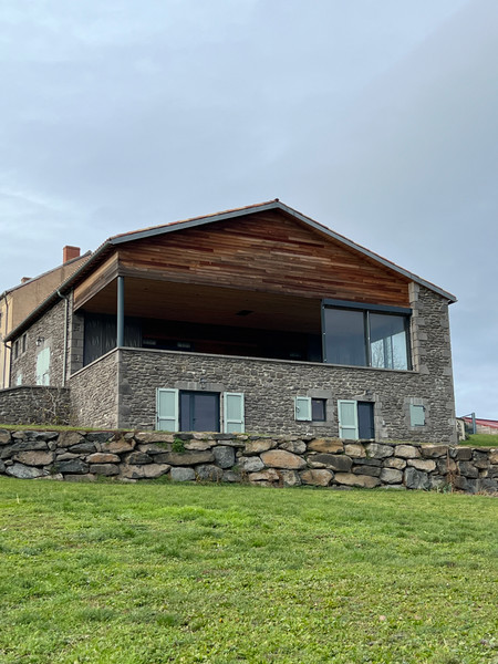 French property for sale in Massiac, Cantal - €689,000 - photo 0
