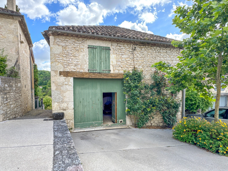 French property for sale in Montcuq-en-Quercy-Blanc, Lot - €397,000 - photo 3