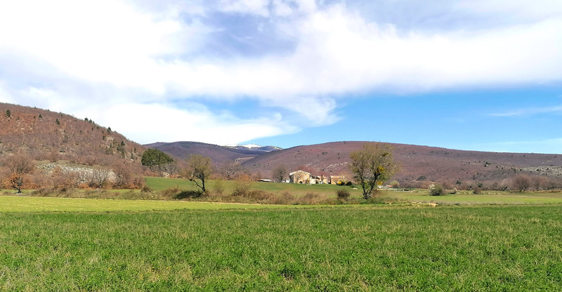 French property for sale in Ongles, Alpes-de-Haute-Provence - €320,000 - photo 4