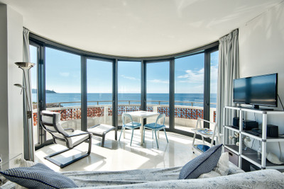 French property for sale in Nice, Alpes-Maritimes - €1,060,000 - photo 5