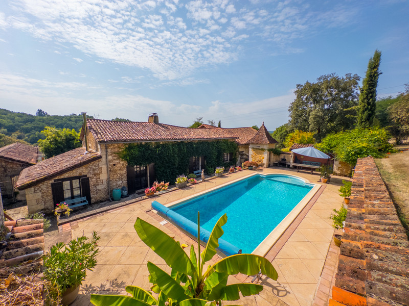 Maison à vendre à Villamblard, Dordogne - 310.000 € - photo 1