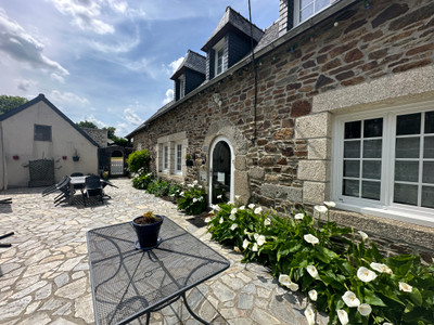 Maison à vendre à Langoat, Côtes-d'Armor, Bretagne, avec Leggett Immobilier