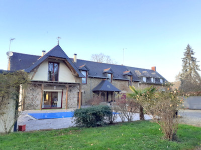 house for sale in Mayenne