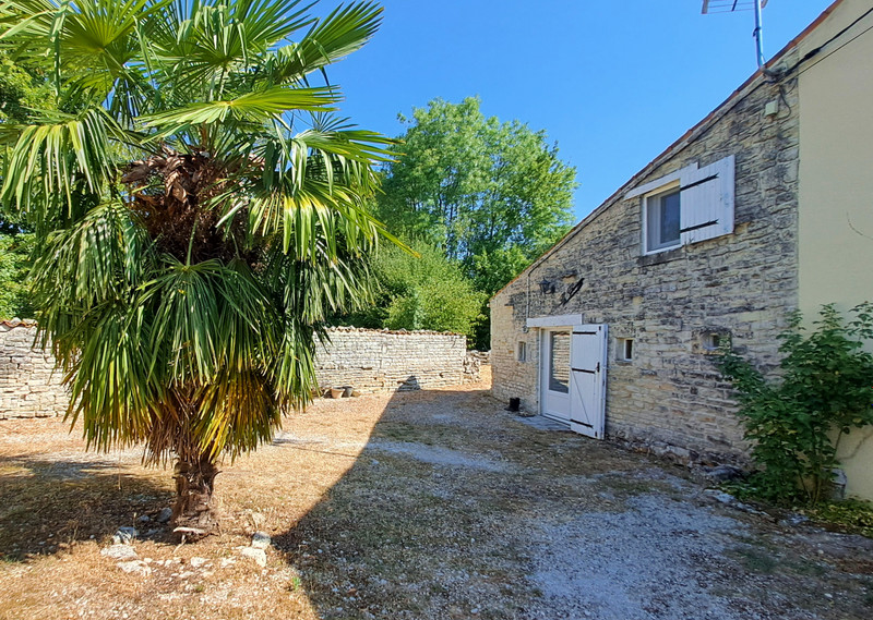 Propriété à vendre à Couture-d'Argenson, Deux-Sèvres - 59 600 €