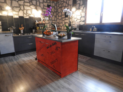 French property for sale in Condat-sur-Ganaveix, Corrèze - €445,990 - photo 4