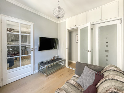 Paris Le Marais,  200 m walk from Place des Vosges - 2-bedroom apartment