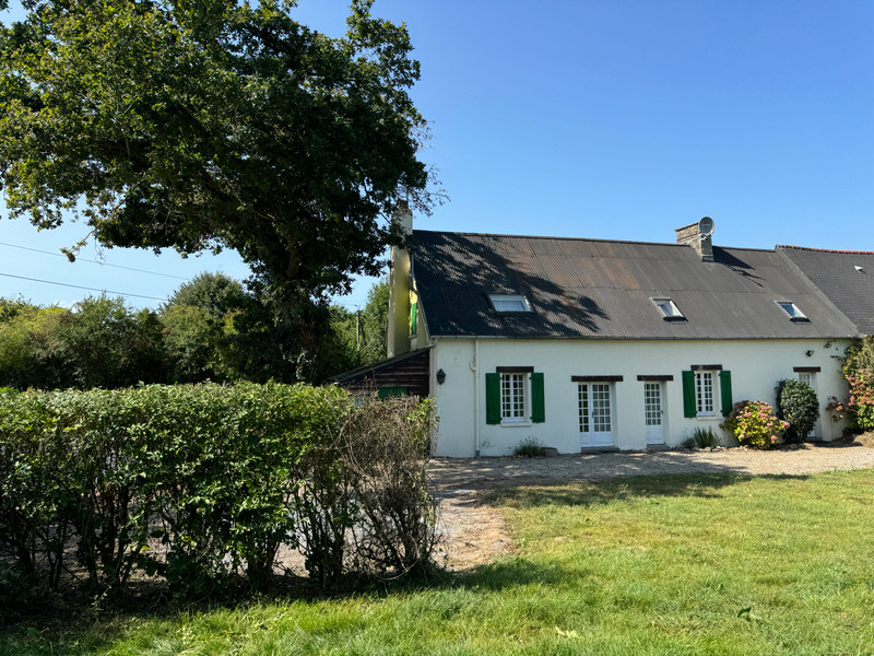 French property for sale in Nay, Manche - €136,250 - photo 1