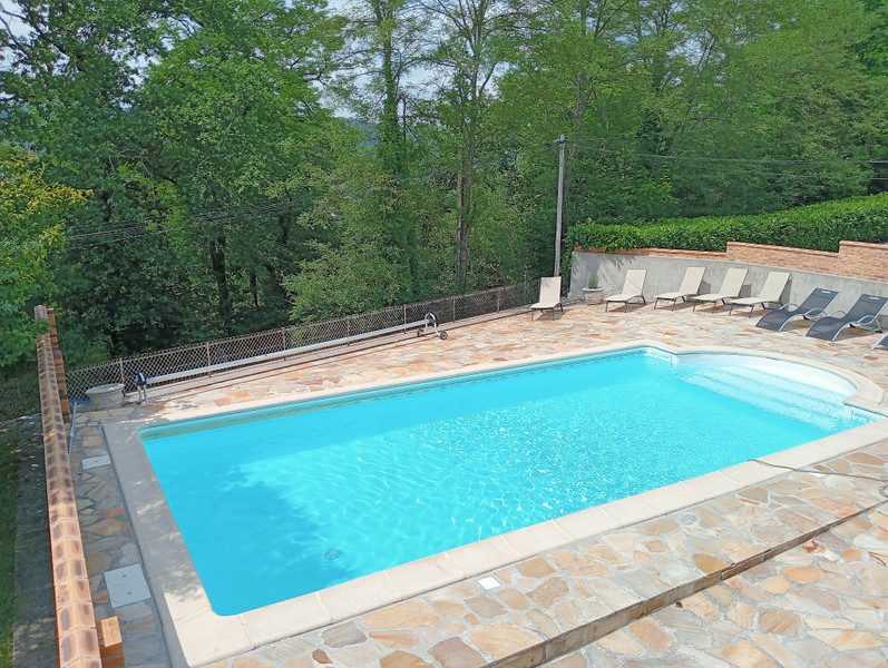 House for sale in ArgentatsurDordogne Corrèze Spacious, bright and practical 2storey